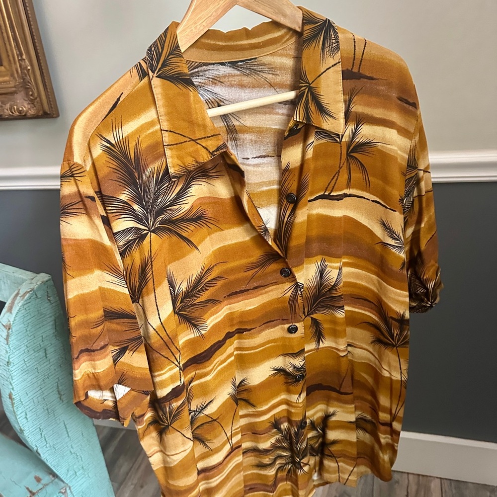Tropical Palm Print Button-Up Shirt